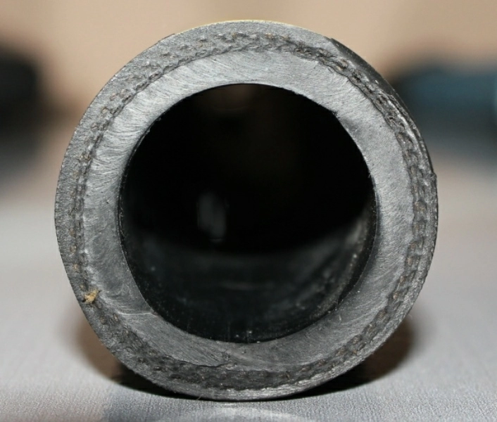 Шланг резиновый для тосола д. 8 мм; 50 м